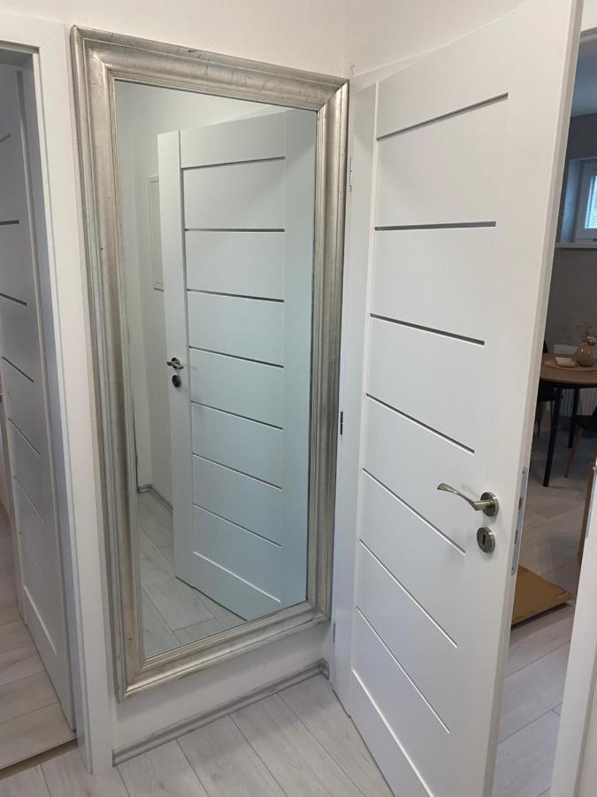 Maja Apartman Дунайска-Стреда Экстерьер фото